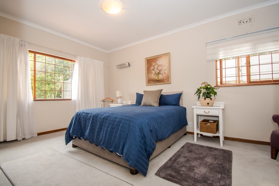 4 Bedroom Property for Sale in La Sandra Western Cape